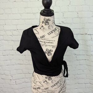 ZAFUL V-Neck Short Sleeve Wrap Crop Top Black M NEW